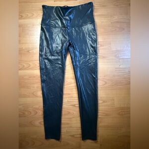 Women’s Spanx 1X Black Faux Leggings